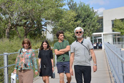 On 6 October 2015, Shmuli Herszberg visited the Holocaust History Museum along with his son Ezra and niece Chaya Herszberg
